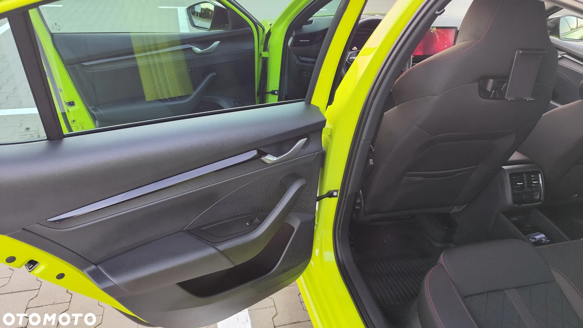 Skoda Octavia 2.0 TSI RS DSG - 12