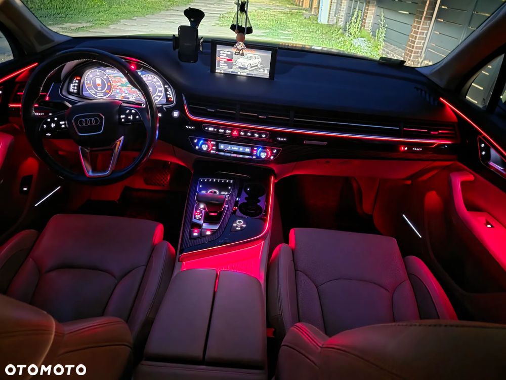 Audi Q7 50 TDI mHEV Quattro S Line Tiptr - 28
