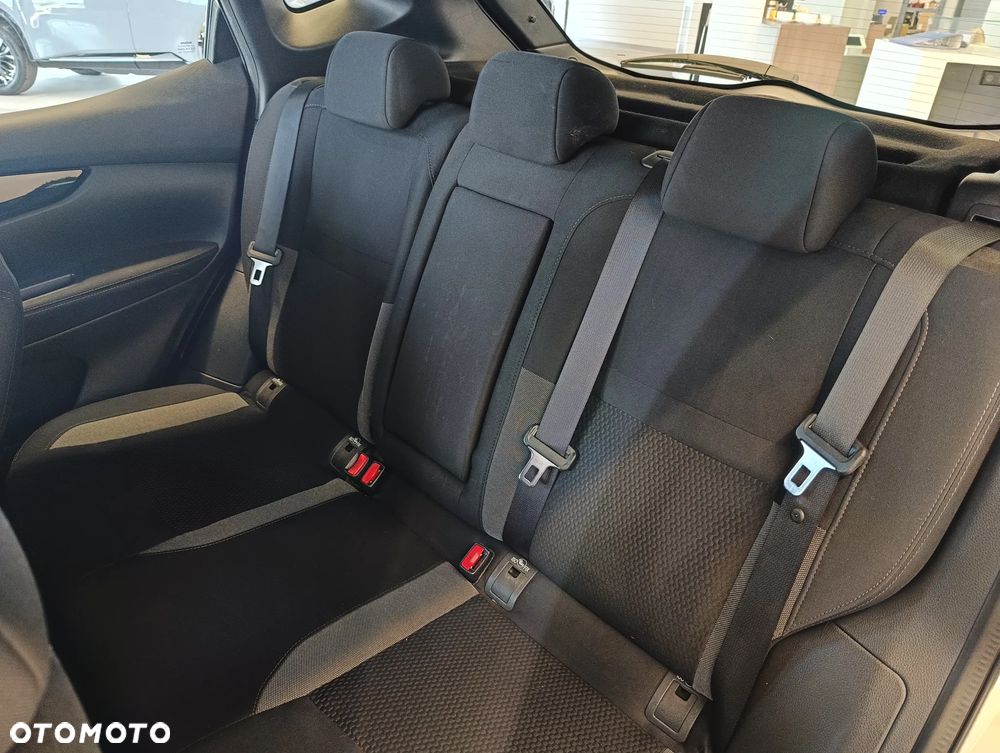 Nissan Qashqai - 16