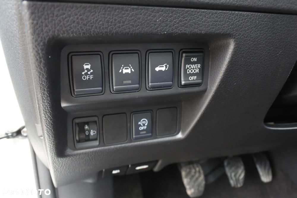Nissan X-Trail 1.6 DIG-T Tekna - 27