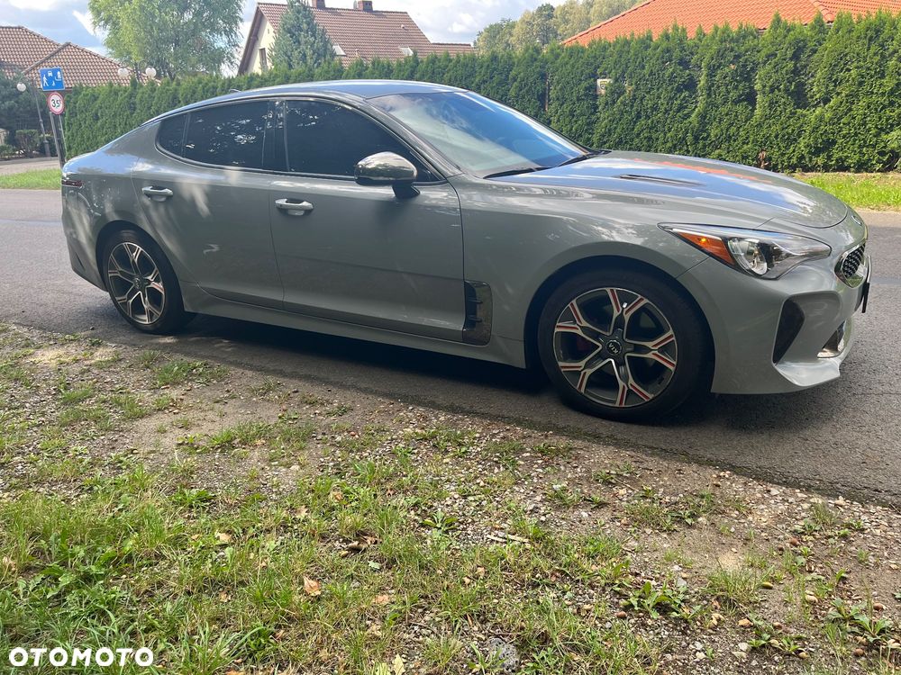 Kia Stinger 2.0 T-GDI GT Line - 1