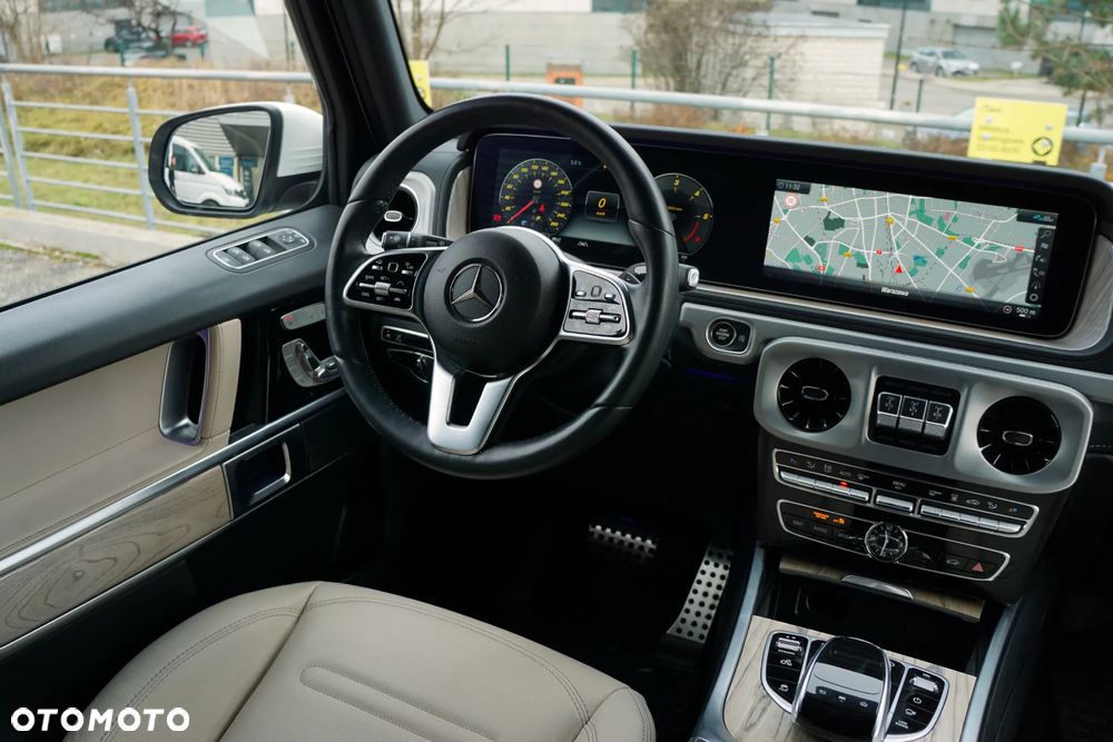 Mercedes-Benz Klasa G 400 d - 19