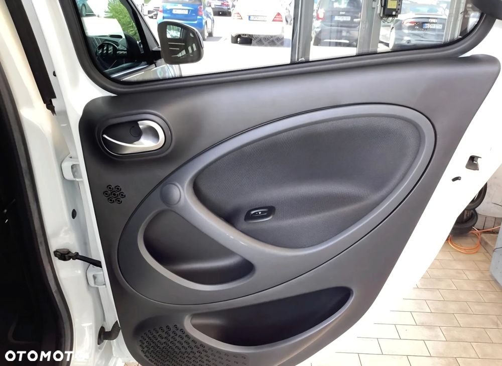Smart Forfour EQ Brabus Style - 12