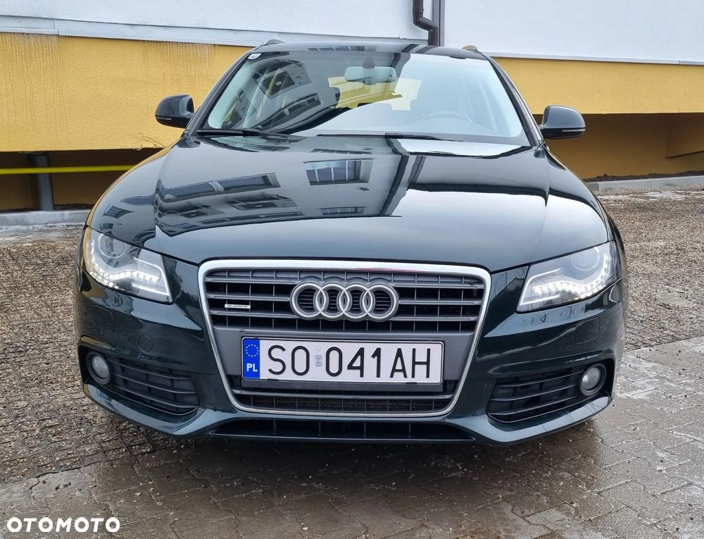 Audi A4 Avant 2.0 TDI DPF quattro Ambiente - 2