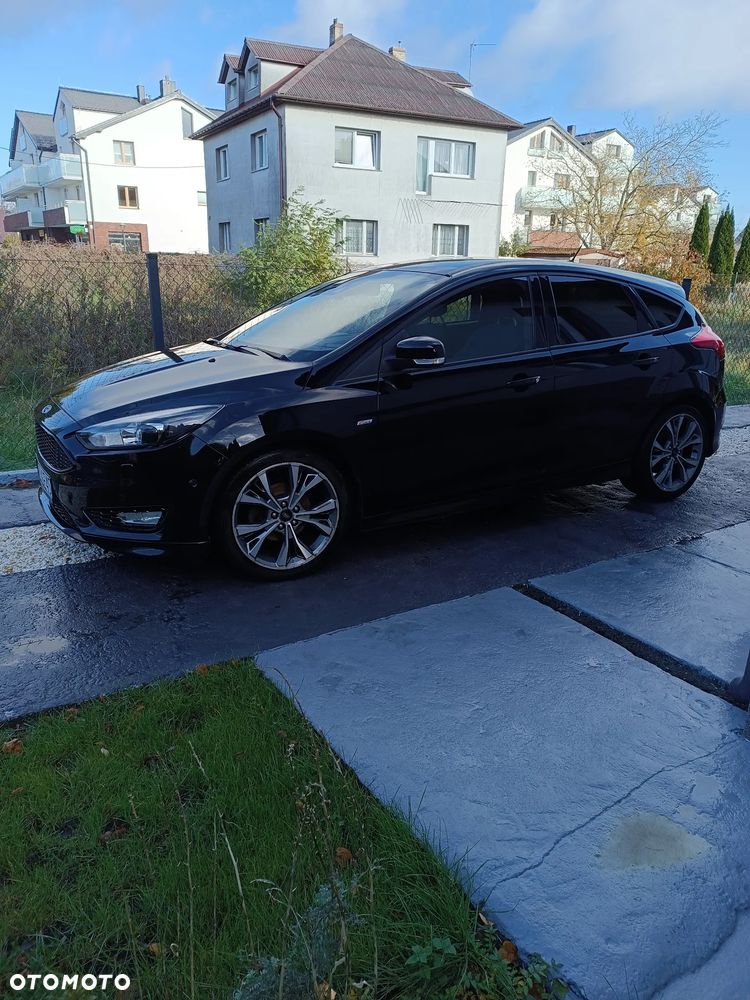 Ford Focus - 11