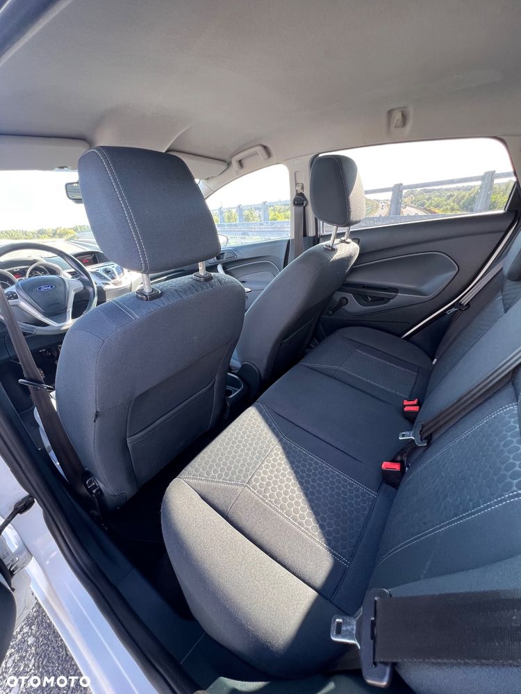 Ford Fiesta 1.25 Titanium EU5 - 9