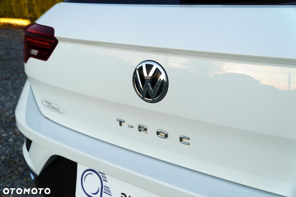 Volkswagen T-Roc - 38