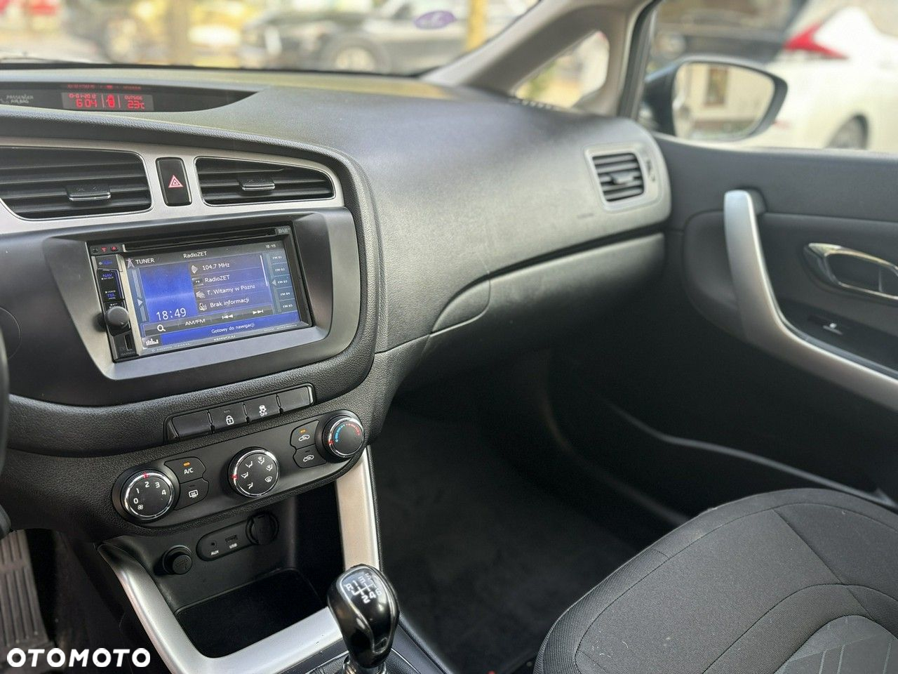 Kia Ceed - 15
