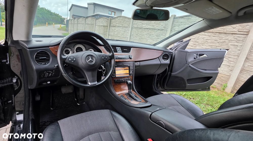 Mercedes-Benz CLS 350 CDI 7G-TRONIC DPF Grand Edition - 24