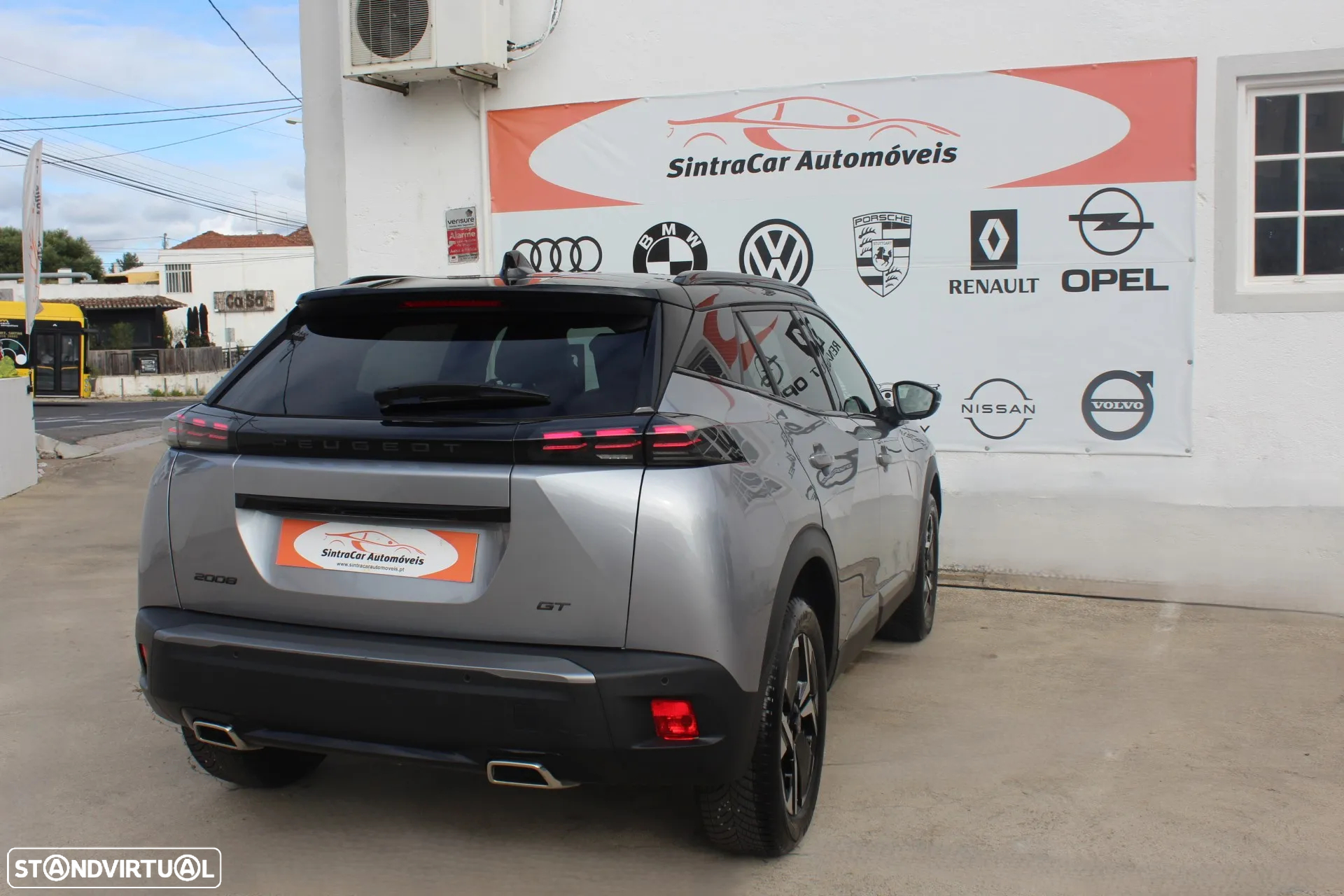 Peugeot 2008 1.2 PureTech GT EAT8 - 8