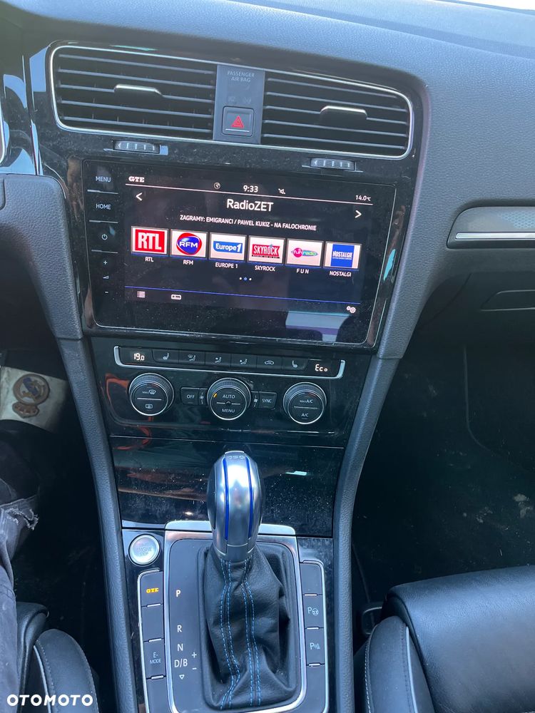 Volkswagen Golf - 5