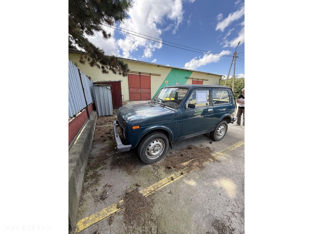 Lada Niva - 1
