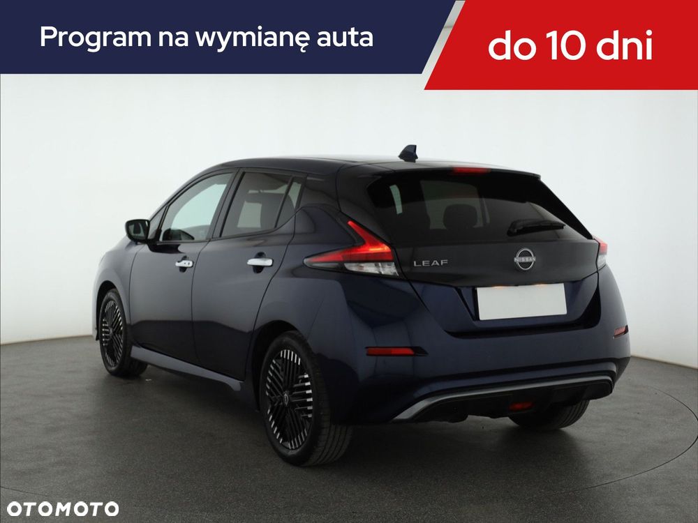Nissan Leaf - 6