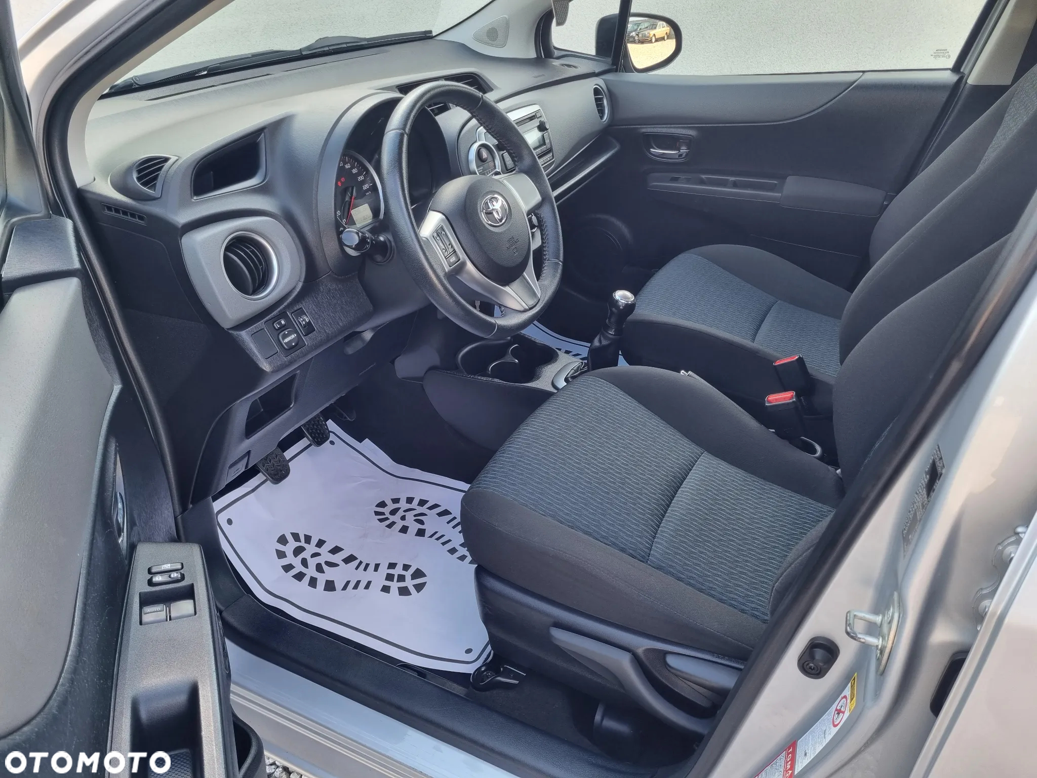 Toyota Yaris 1.0 Life - 9