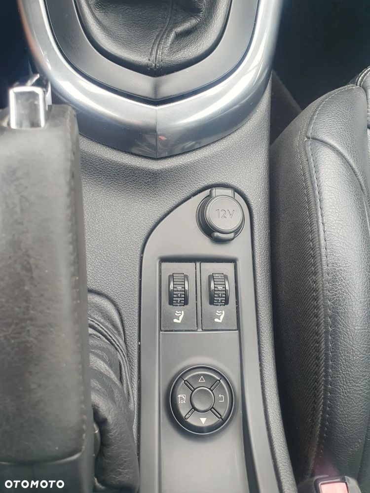 Peugeot 308 CC HDi FAP 140 Platinum - 23