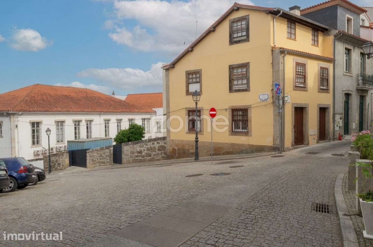 Prédio de Investimento Exclusivo na Sé de Viseu - Grande imagem: 4/41