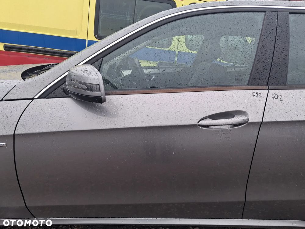 MERCEDES W212 SEDAN DRZWI LEWE PRZEDNIE PRZOD 792 - 1