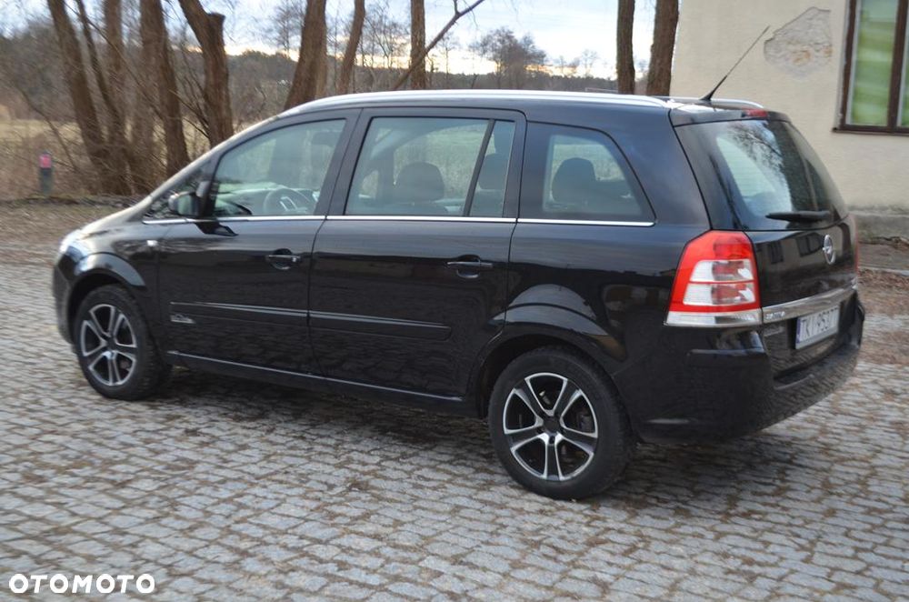 Opel Zafira 1.6 - 6