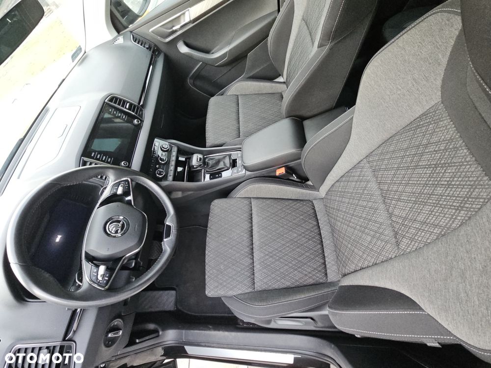 Skoda Karoq 1.5 TSI ACT Style DSG - 6