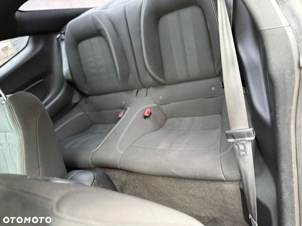 Ford Mustang 2.3 Eco Boost - 9