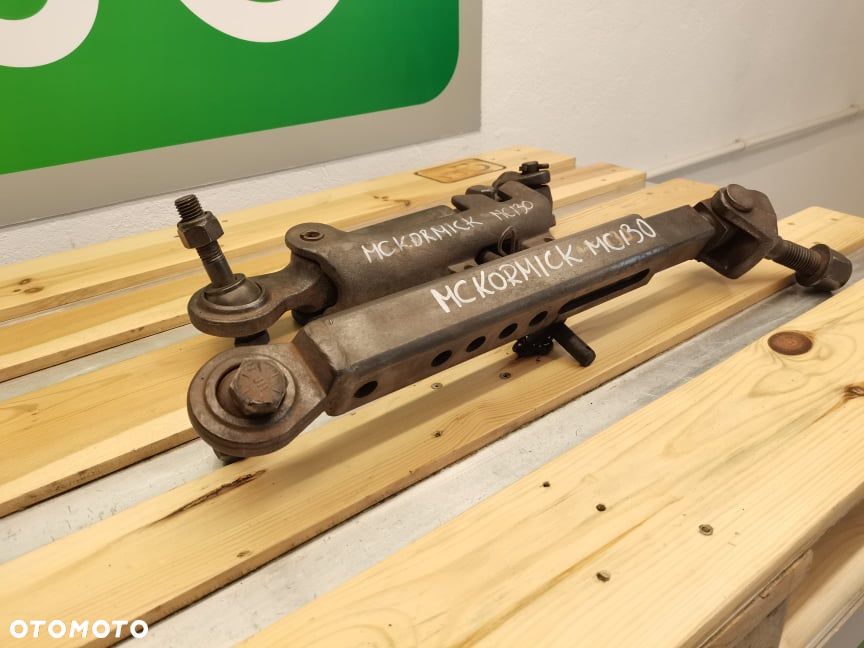 Odciąg ramienia McCormick MC 120 - 5