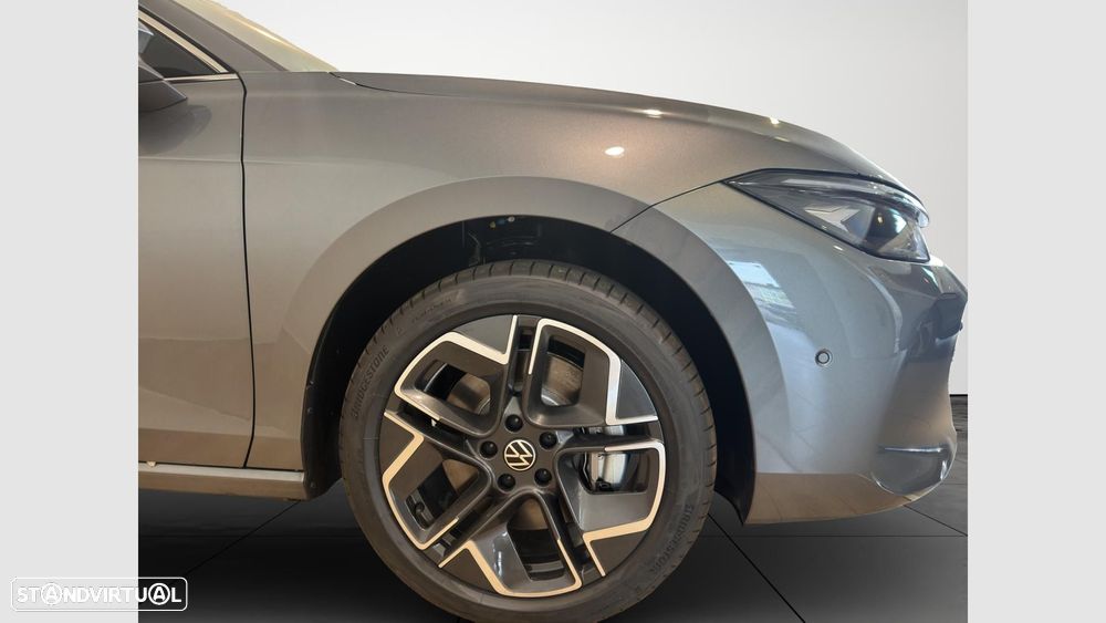VW Passat Variant 1.5 TSI eHybrid Business DSG - 9