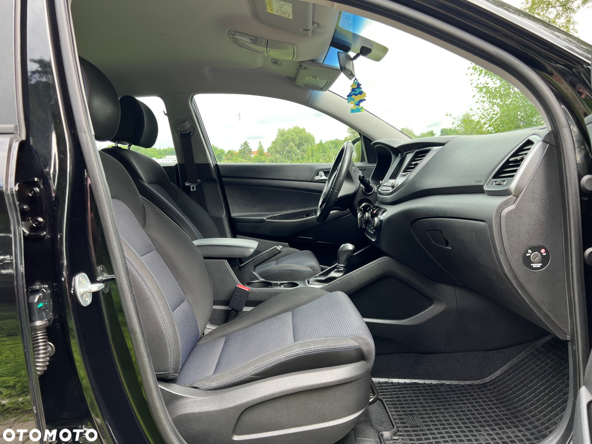 Hyundai Tucson blue 1.7 CRDi 2WD DCT Style - 11