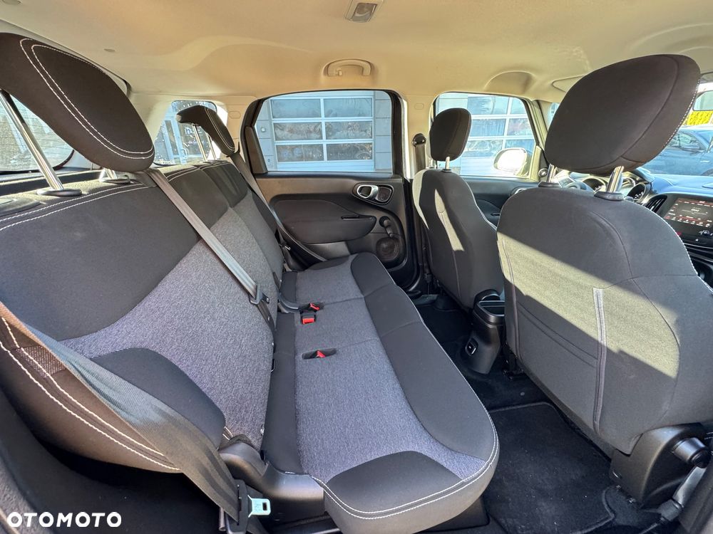 Fiat 500L 1.4 16V Urban Edition - 22