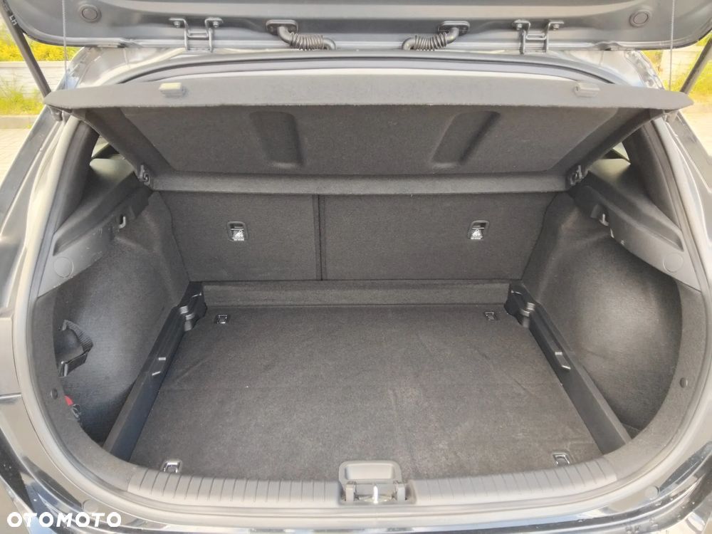 Kia Ceed 1.5 T-GDI Business Line - 24