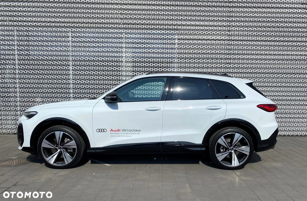 Audi Q5 40 TDI quattro S tronic S line - 4