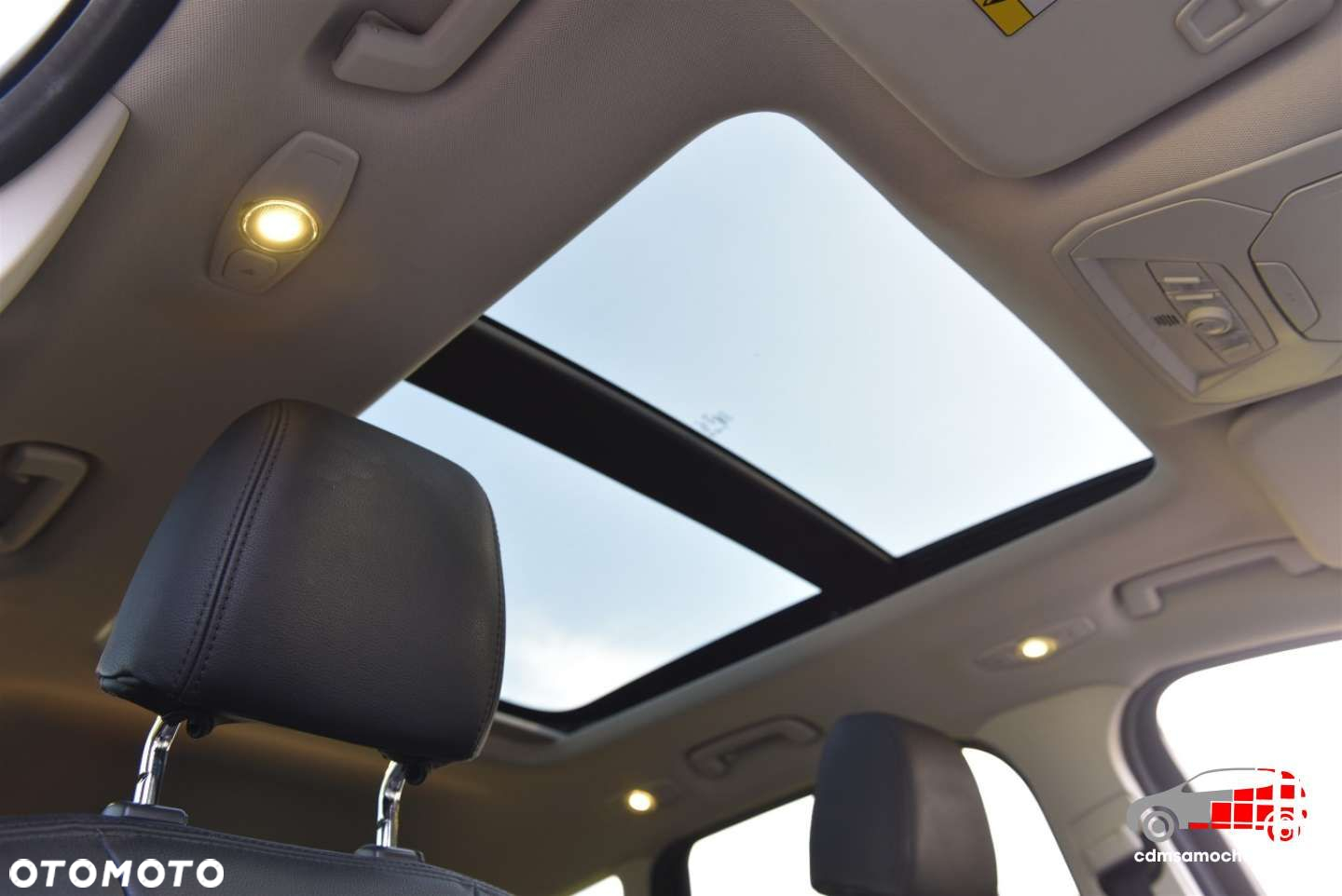 Ford Kuga - 28