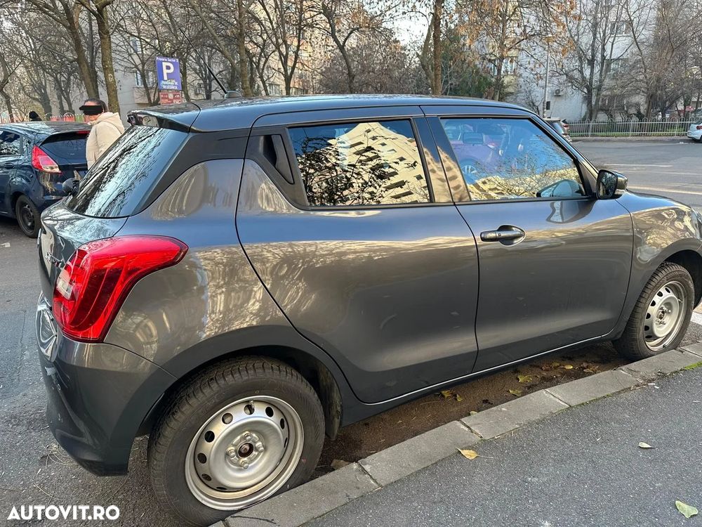 Suzuki Swift 1.2 Dualjet 12V AllGrip MHEV Spirit - 6