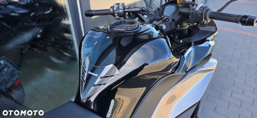 Kawasaki Ninja 1000 SX - 18