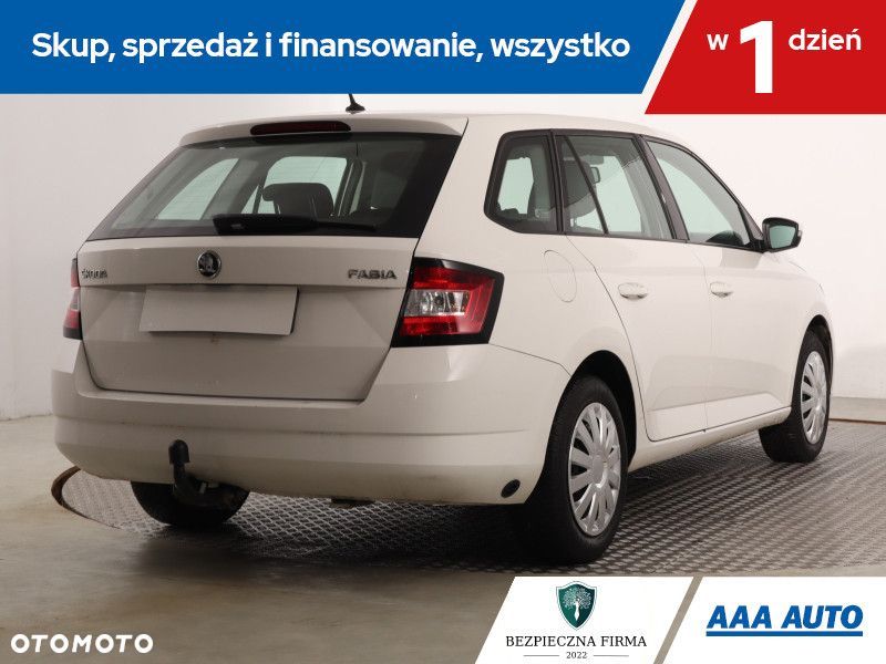 Skoda Fabia - 7
