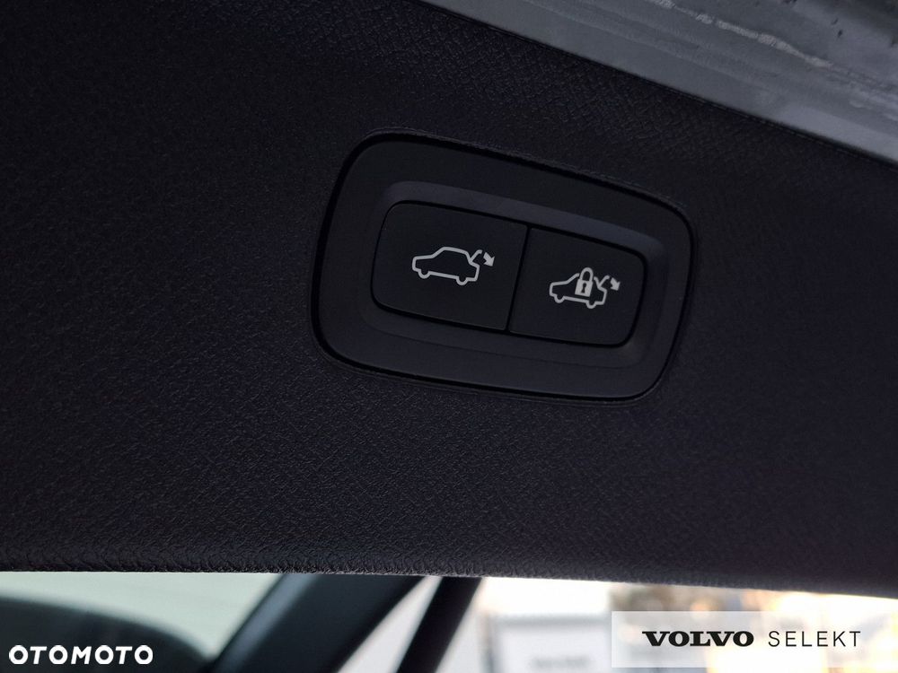 Volvo XC 90 - 39