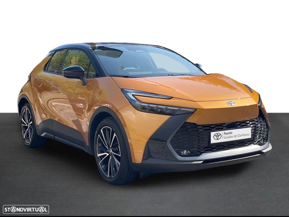Toyota C-HR — fotografia 19