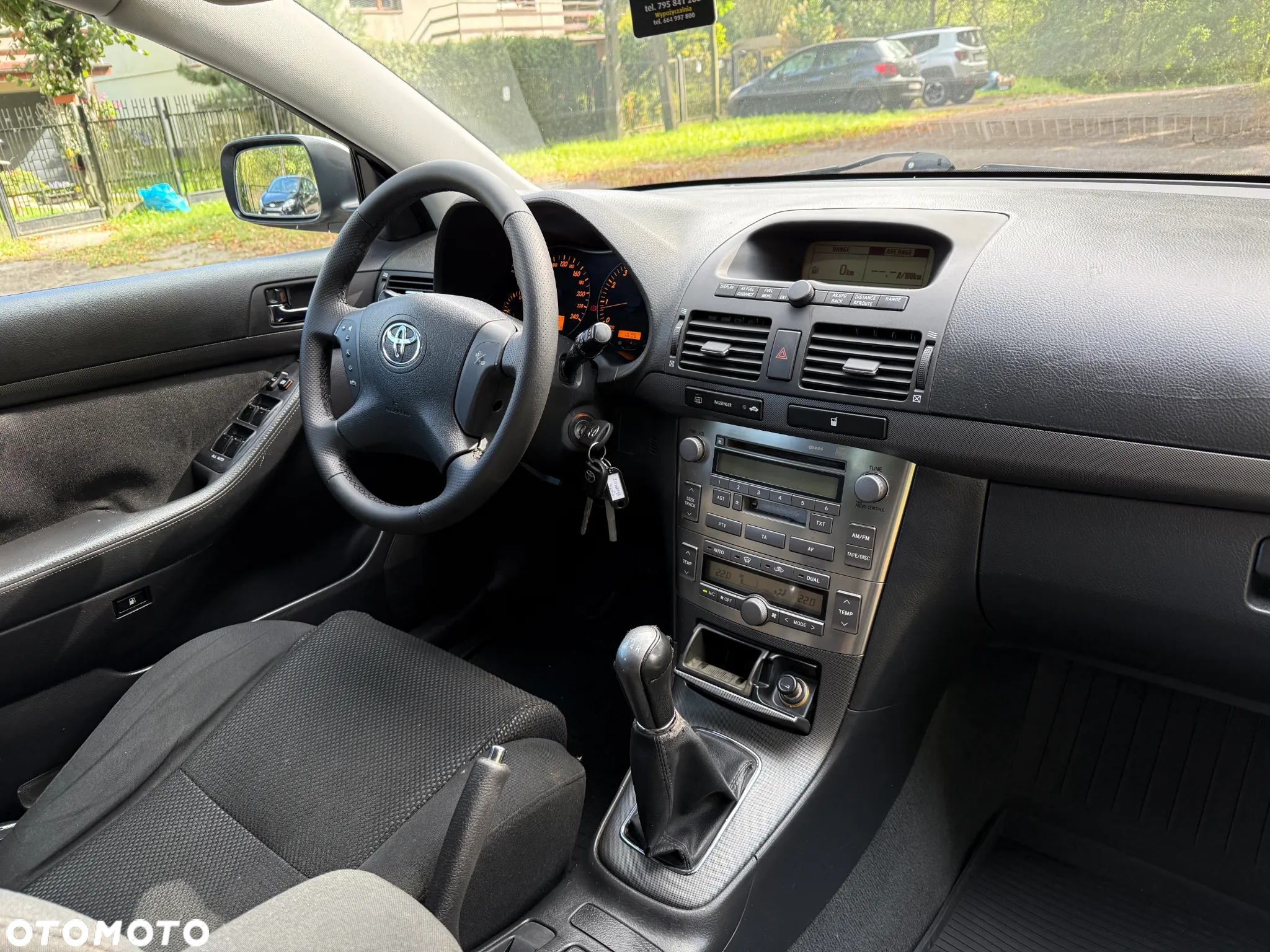 Toyota Avensis 1.8 VVT-i Sol - 25