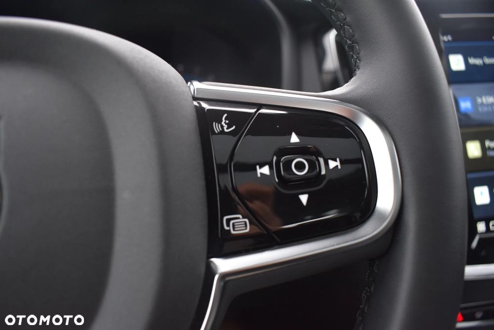 Volvo S60 B5 B AWD Ultimate Dark - 26