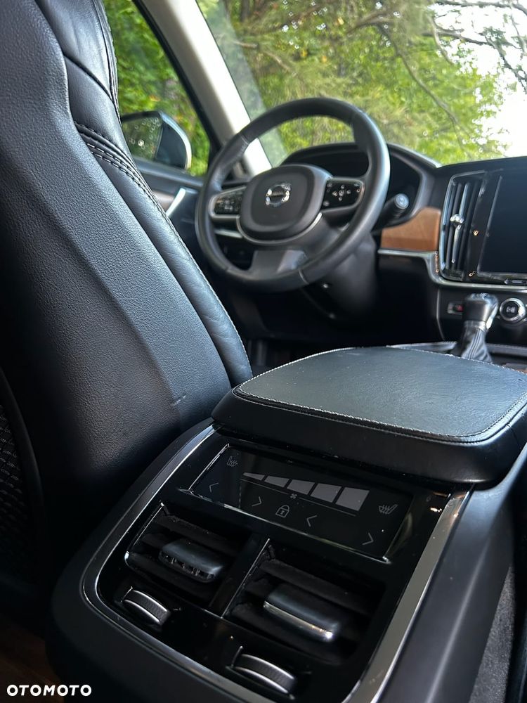 Volvo V90 - 15