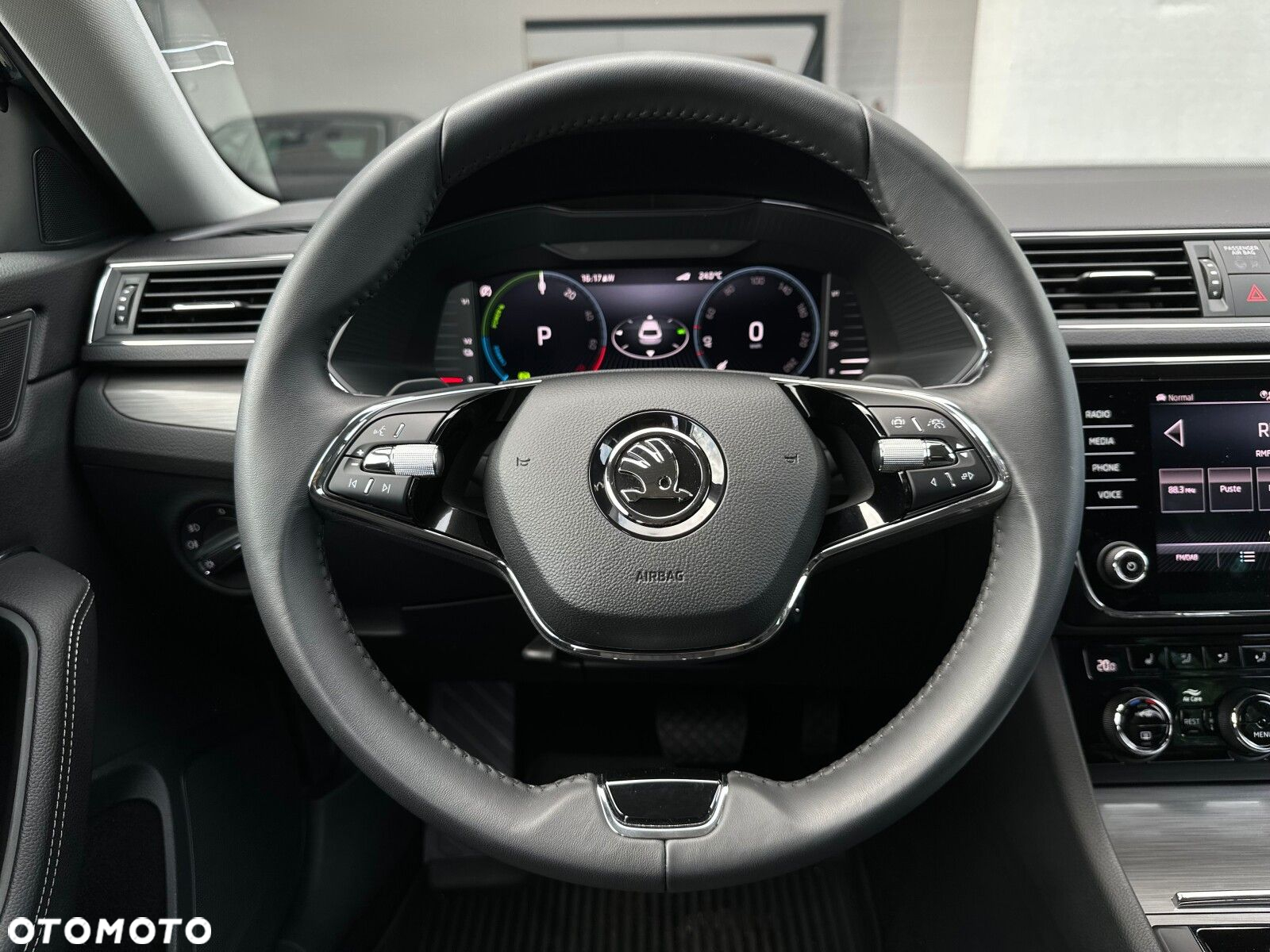 Skoda Superb - 20