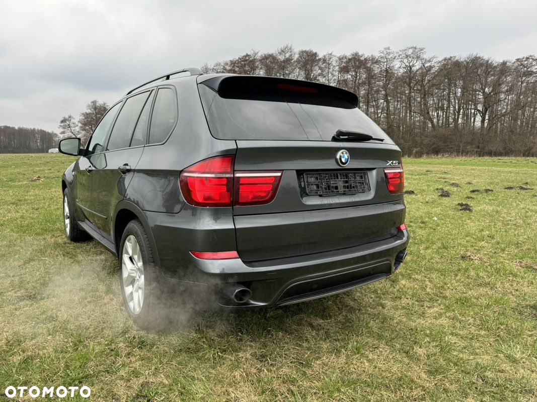 BMW X5 xDrive35i Edition Exclusive - 4