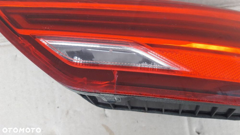 LAMPA W KLAPE PRAWY TYL LED SEAT LEON III 5F9 KOMBI - 3