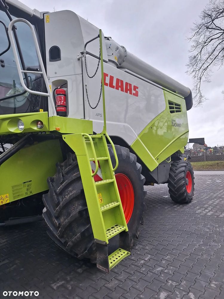 Claas Tucano 420 - 3