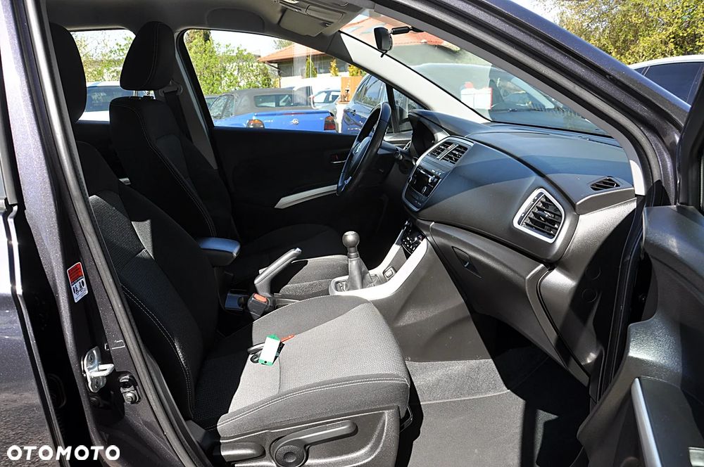 Suzuki SX4 S-Cross 1.6 Premium - 21