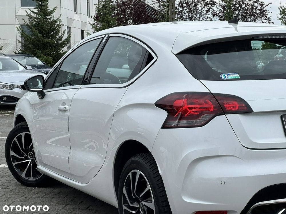 DS Automobiles DS 4 - 7