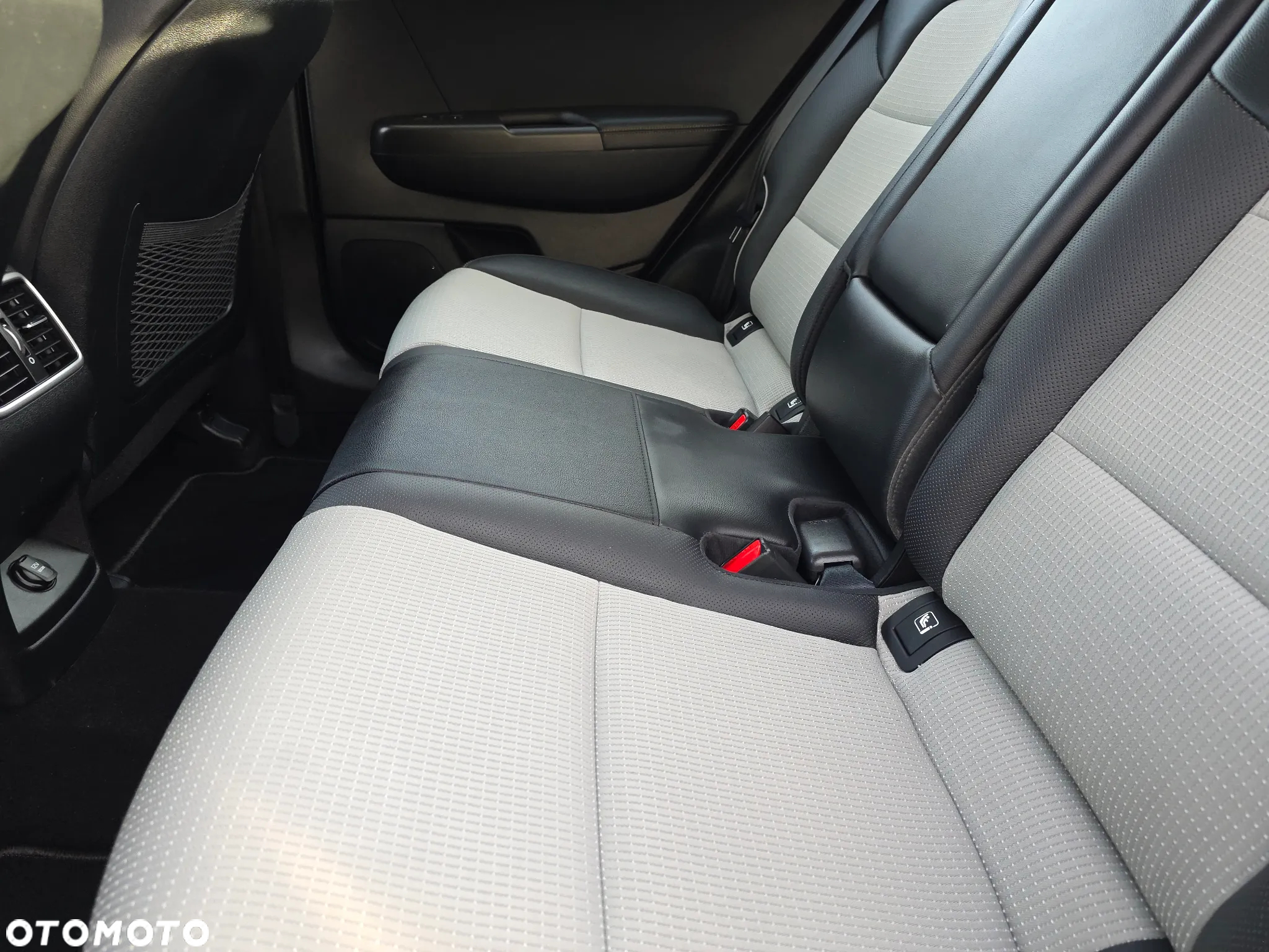 Kia Sportage 1.6 T-GDI GT Line 4WD - 24