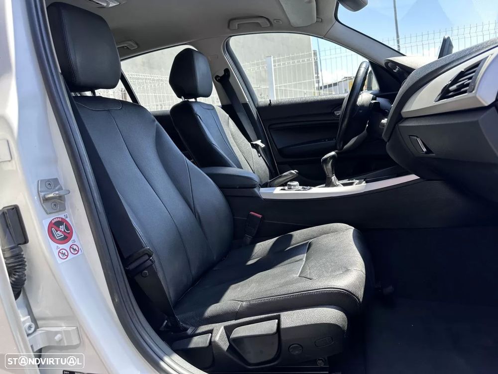 BMW 116 d Sport Line - 44