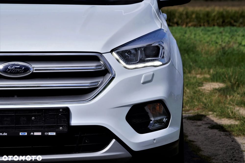 Ford Kuga - 16