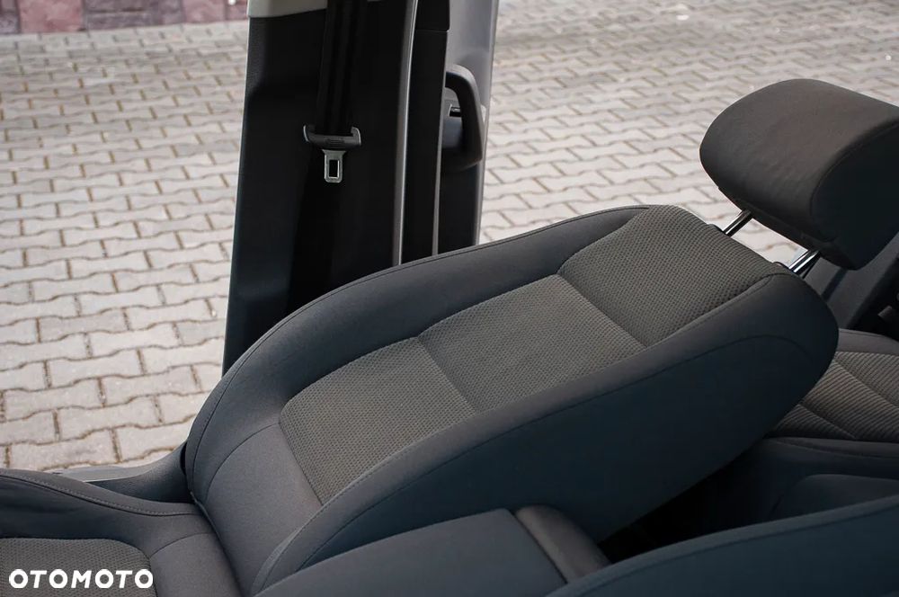 Volkswagen Golf Plus 1.6 Comfortline - 19