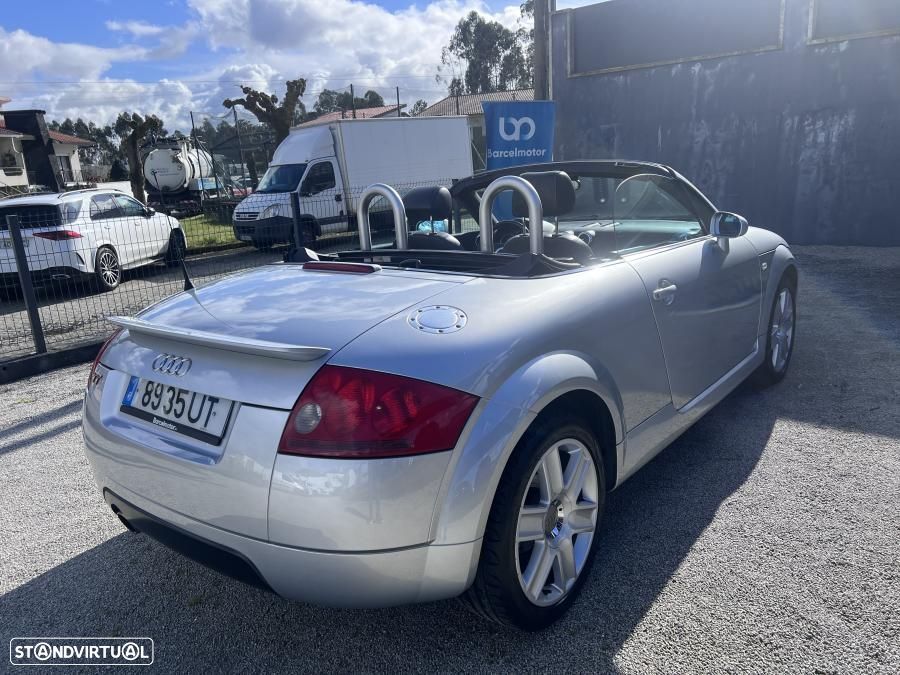 Audi TT Roadster 1.8 T - 8